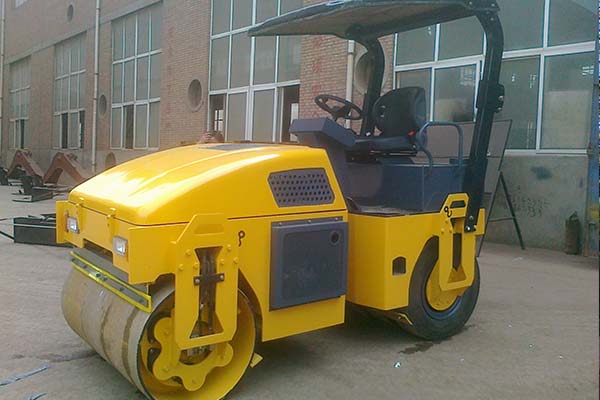 <a href='http://www.pkcmart.cn' target='_blank'>壓路機(jī)</a> <a href='http://www.pkcmart.cn' target='_blank'>壓路機(jī)</a>